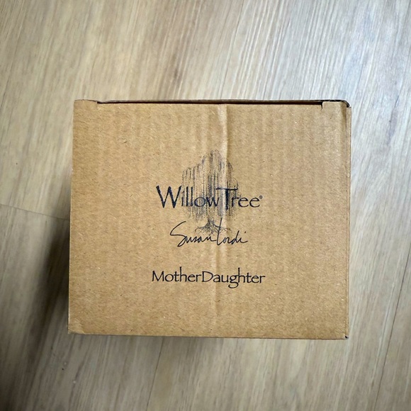 Willow Tree ‘Mother Daughter’ Figurine. - Picture 3 of 8